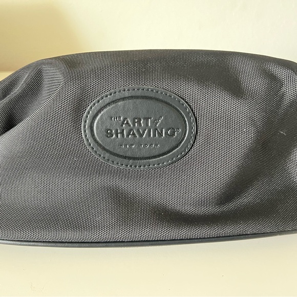 Art of Shaving Travel Bag Nylon Faux Leather Trim Compact Clasp Sides - Picture 1 of 10